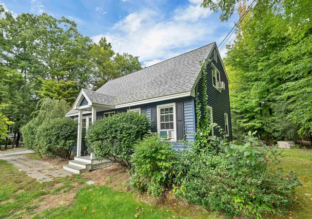 Photo 3 of Single family home for sale at 74 Robbins Rd, Wilton, NH 03086 | MLS# 5109559 | Listing updated on 2026-10-28