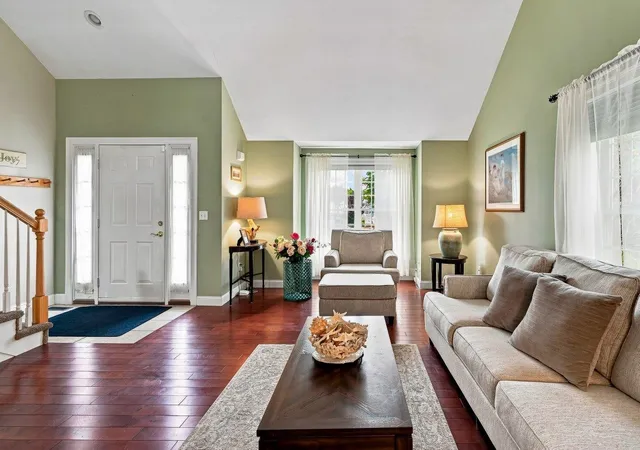 Photo 3 of Condo for sale at 34 Dovetail Ln, Dover, NH 03820 | MLS# 5109562 | Listing updated on 2026-10-22