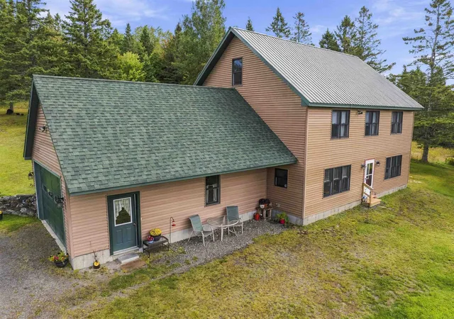 Photo 1 of Single family home for sale at 22 Hoyt Run #0000B4/000070, Stewartstown, NH 03576 | MLS# 5109571 | Listing updated on 2026-10-20