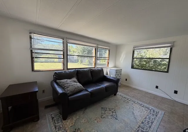 Photo 2 of Manufactured home for sale at 23 S Fuchsia Dr, Rochester, NH 03867 | MLS# 5109584 | Listing updated on 2026-10-03