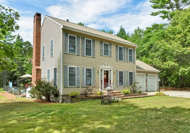Photo 1 of Single family home for sale at 225 Jamie Dr, Sanbornville, NH 03872 | MLS# 5109602 | Listing updated on 2026-09-24