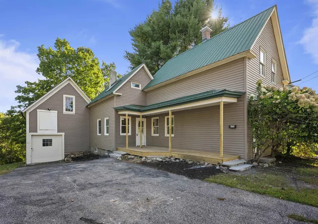 Photo 1 of Single family home for sale at 675 Central St, Franklin, NH 03235 | MLS# 5109639 | Listing updated on 2026-09-14