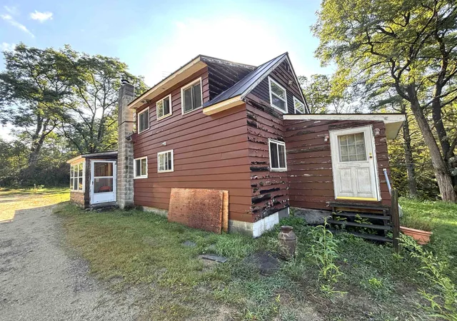 Photo 2 of Sale Pending at 559 Flaghole Rd, Andover, NH 03216 | MLS# 5109649 | Listing updated on 2026-09-14