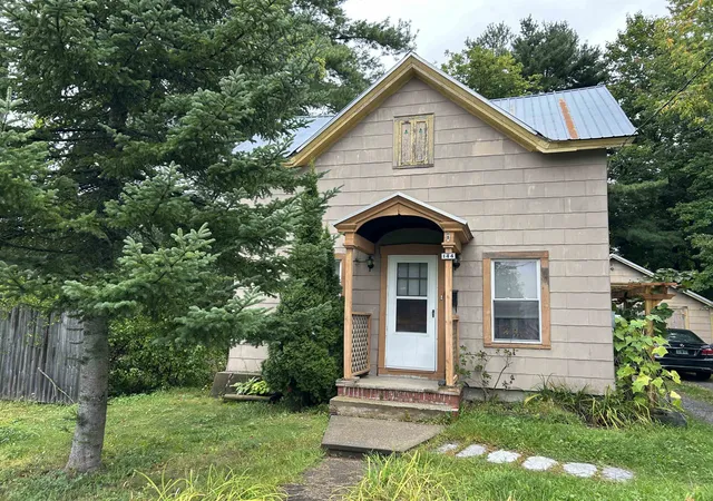 Photo 2 of Single family home for sale at 144 Forest St, Rutland, VT 05701 | MLS# 5109654 | Listing updated on 2026-09-25