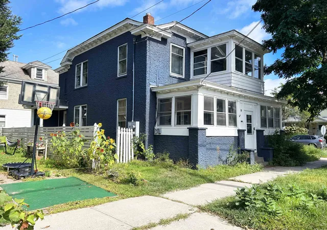 Photo 1 of Multi family home for sale at 18 Strong St, Burlington, VT 05401 | MLS# 5109658 | Listing updated on 2026-09-28