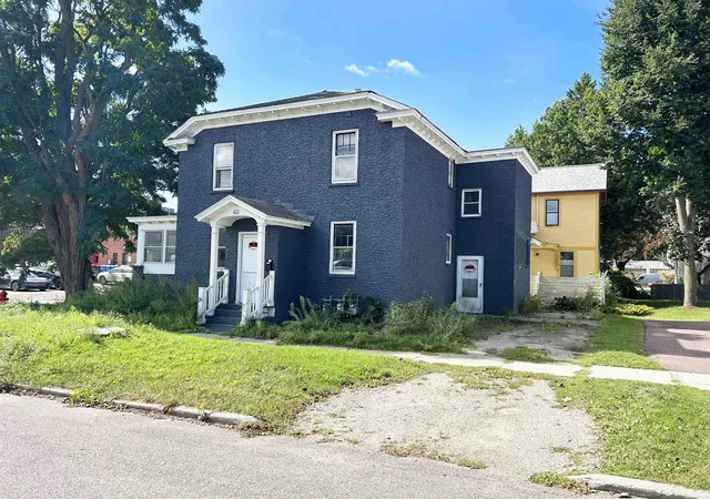 Photo 2 of Multi family home for sale at 18 Strong St, Burlington, VT 05401 | MLS# 5109658 | Listing updated on 2026-09-28