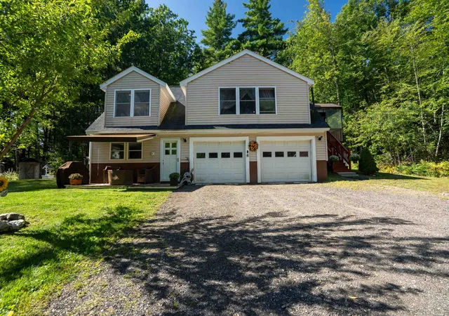 Photo 1 of Single family home for sale at 29 Gile Way, Lebanon, ME 04027 | MLS# 5109752 | Listing updated on 2026-09-22