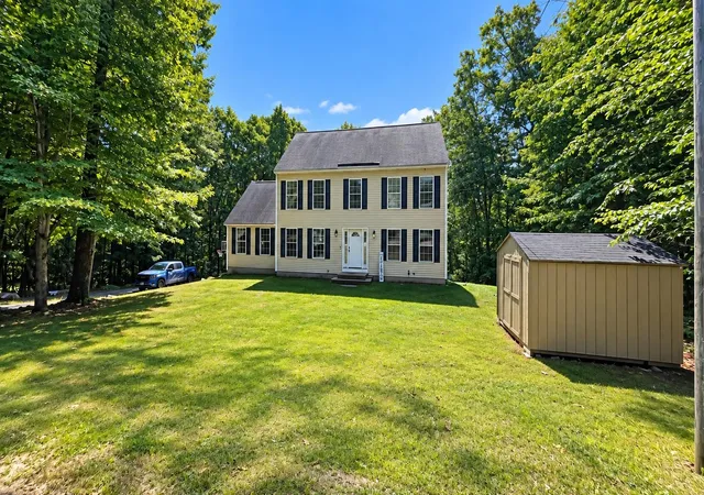 Single family home for sale at 107 Mountain Rd, Deerfield, NH 03037 | MLS# 5109771