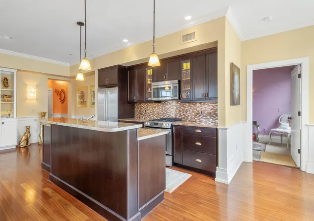 Photo 2 of Condo for sale at 51 Islington St #303, Portsmouth, NH 03801 | MLS# 5109825 | Listing updated on 2026-10-03
