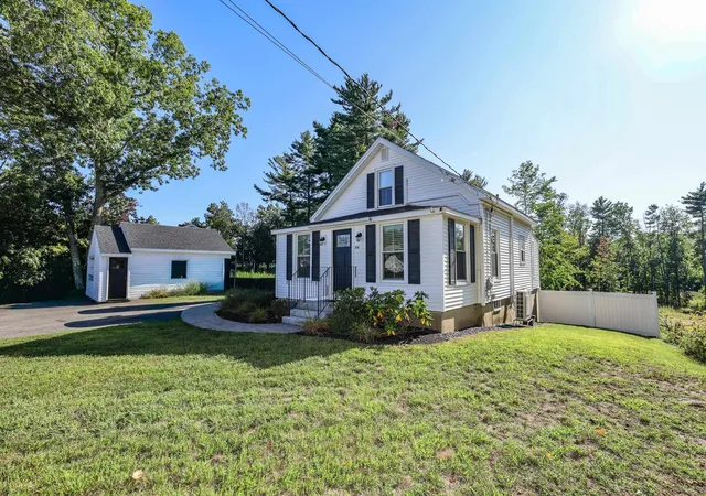 Single family home for sale at 236 Drakeside Rd, Hampton, NH 03842 | MLS# 5109850