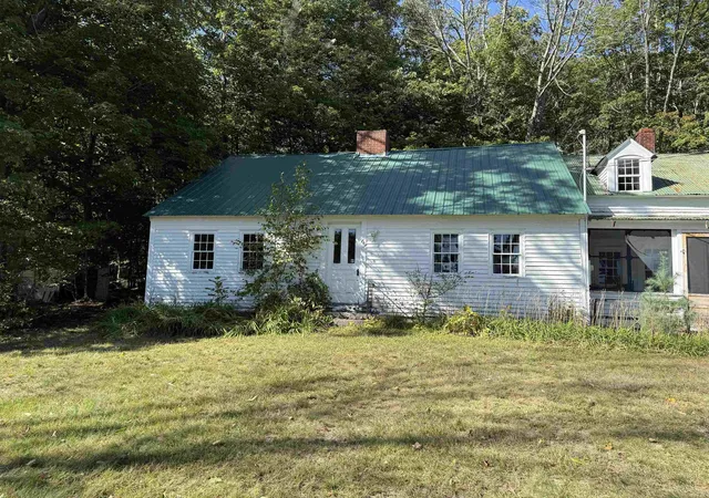 Photo 1 of Single family home for sale at 69 Hatch Hl Rd, Eaton Center, NH 03832 | MLS# 5109917 | Listing updated on 2026-10-28