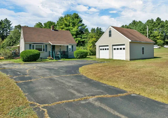 Photo 1 of Sale Pending at 133 High St, Boscawen, NH 03303 | MLS# 5109952 | Listing updated on 2026-09-20