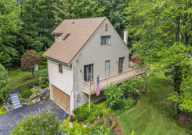 Photo 1 of Single family home for sale at 25 Cunningham Dr, Derry, NH 03038 | MLS# 5109953 | Listing updated on 2026-10-04