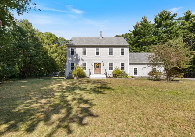 Photo 1 of Single family home for sale at 10 Partridge Dr, Middleton, NH 03887 | MLS# 5109965 | Listing updated on 2026-09-28