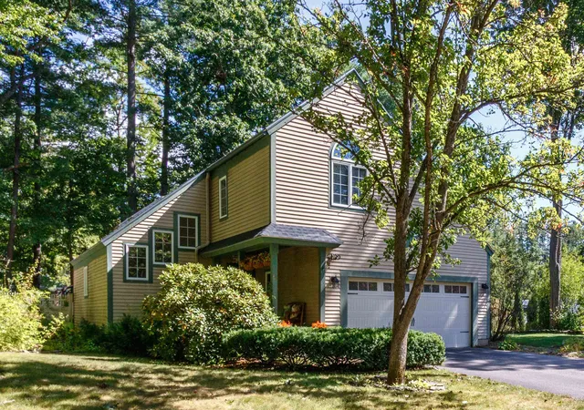 Photo 1 of Single family home for sale at 55 Peterson Cir, Concord, NH 03303 | MLS# 5110004 | Listing updated on 2026-09-21