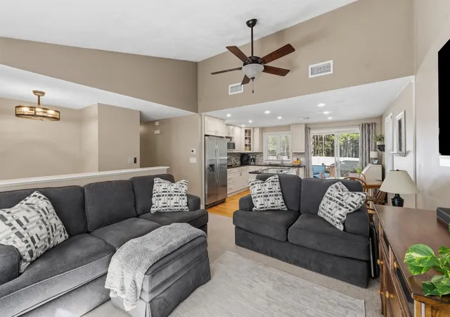 Photo 2 of Single family home for sale at 7 Bancroft Rd, Londonderry, NH 03053 | MLS# 5110017 | Listing updated on 2026-10-09