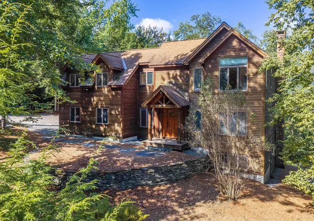 Photo 1 of Single family home for sale at 80 Bear Ridge Rd, Ludlow, VT 05149 | MLS# 5110051 | Listing updated on 2026-10-19