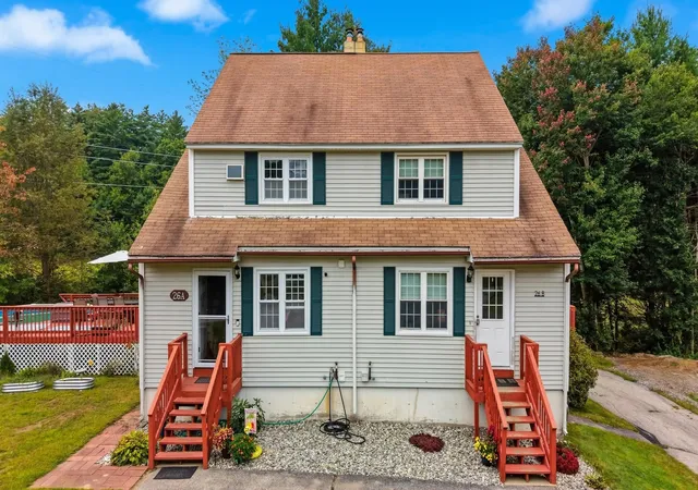 Photo 2 of Sale Pending at 26 Fairway Rd #A, Londonderry, NH 03053 | MLS# 5110071 | Listing updated on 2026-09-19