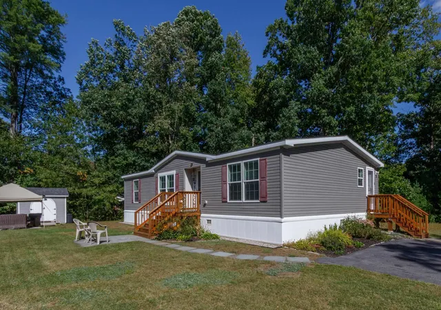 Photo 2 of Manufactured home for sale at 22 Skyline Dr, Concord, NH 03303 | MLS# 5110080 | Listing updated on 2026-10-10