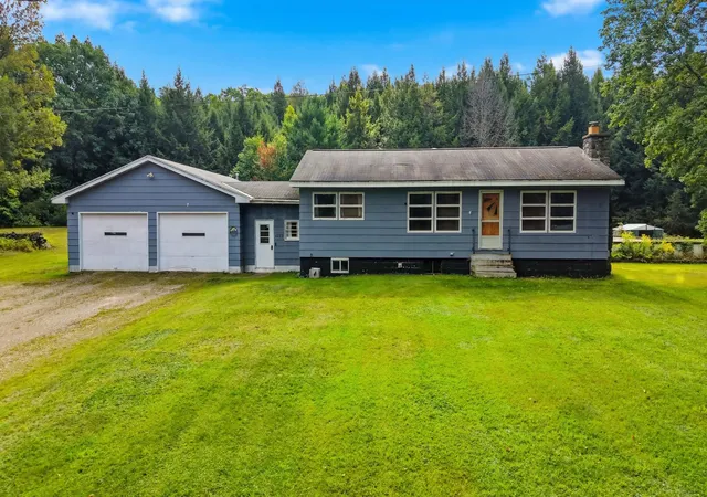 Single family home for sale at 1373 N Hemlock Rd, Charlestown, NH 03603 | MLS# 5110104