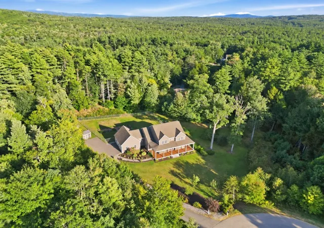 Single family home for sale at 106 Wellington Ln, Loudon, NH 03307 | MLS# 5110127
