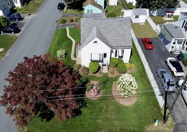 Photo 2 of Single family home for sale at 11 Victor Ave, Nashua, NH 03060 | MLS# 5110128 | Listing updated on 2026-10-26
