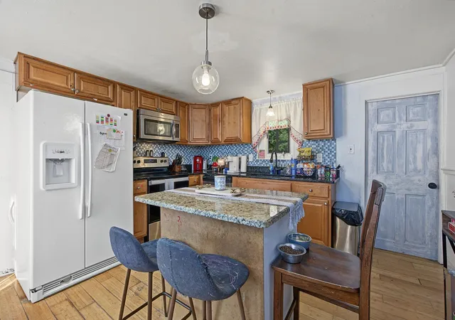 Photo 3 of Sale Pending at 29 Ferry St, Allenstown, NH 03275 | MLS# 5110130 | Listing updated on 2026-10-15