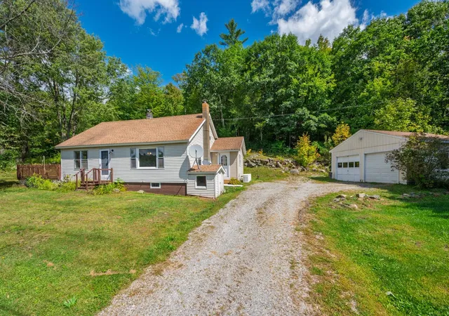 Photo 1 of Single family home for sale at 97 Cash St, Croydon, NH 03773 | MLS# 5110133 | Listing updated on 2026-10-14