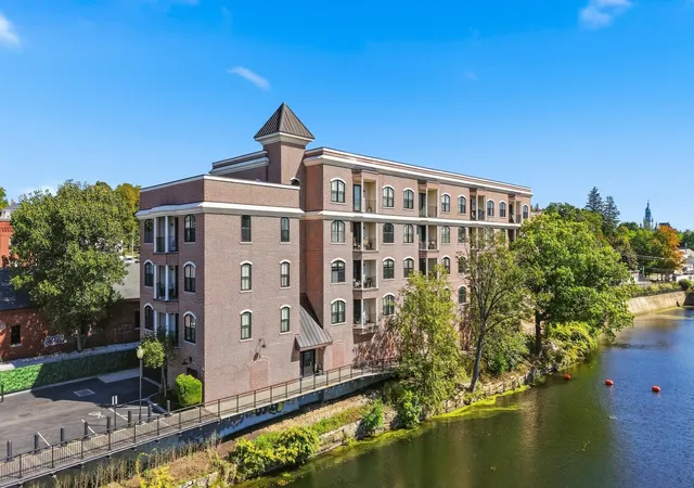Condo for sale at 52 Main St #404, Nashua, NH 03064 | MLS# 5110144