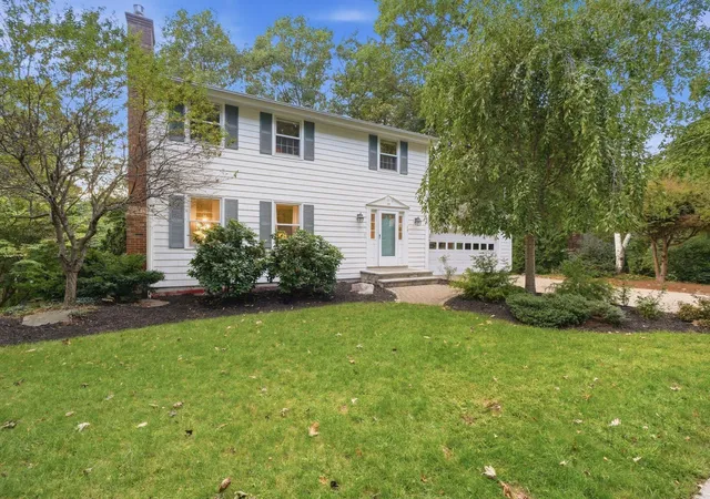 Photo 1 of Single family home for sale at 15 Warton Rd, Nashua, NH 03062 | MLS# 5110215 | Listing updated on 2026-10-08