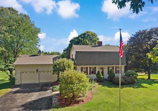 Photo 1 of Single family home for sale at 112 Kaime Rd, Chichester, NH 03258 | MLS# 5110237 | Listing updated on 2026-10-11
