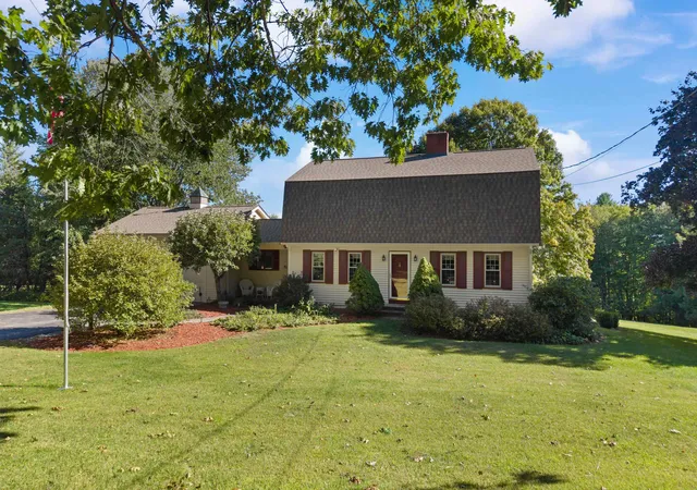 Photo 2 of Single family home for sale at 112 Kaime Rd, Chichester, NH 03258 | MLS# 5110237 | Listing updated on 2026-10-11