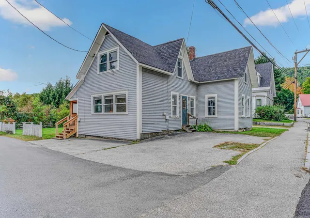 Photo 1 of Single family home for sale at 51 School St, Lisbon, NH 03585 | MLS# 5110282 | Listing updated on 2026-09-24