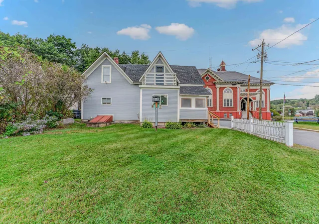 Photo 3 of Single family home for sale at 51 School St, Lisbon, NH 03585 | MLS# 5110282 | Listing updated on 2026-09-24