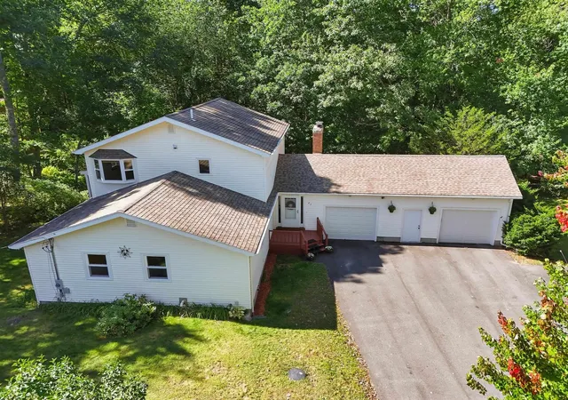 Photo 1 of Single family home for sale at 23 Scotland Ave, Salem, NH 03079 | MLS# 5110290 | Listing updated on 2026-10-21