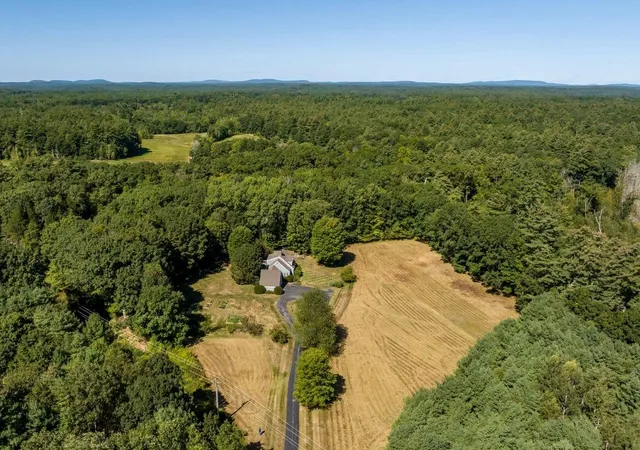 Photo 2 of Single family home for sale at 66 Bennett Rd, Durham, NH 03824 | MLS# 5110294 | Listing updated on 2026-09-21
