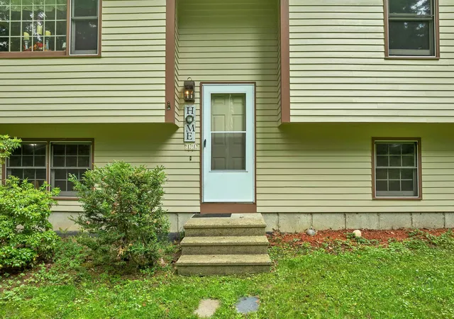 Photo 3 of Single family home for sale at 11 Dodge Rd, Hampton Falls, NH 03844 | MLS# 5110318 | Listing updated on 2026-09-22