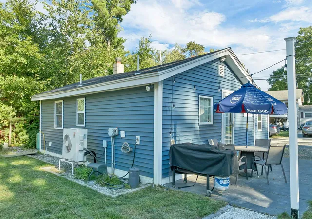 Photo 3 of Single family home for sale at 614 Collettes Grv Rd, Derry, NH 03038 | MLS# 5110352 | Listing updated on 2026-09-28