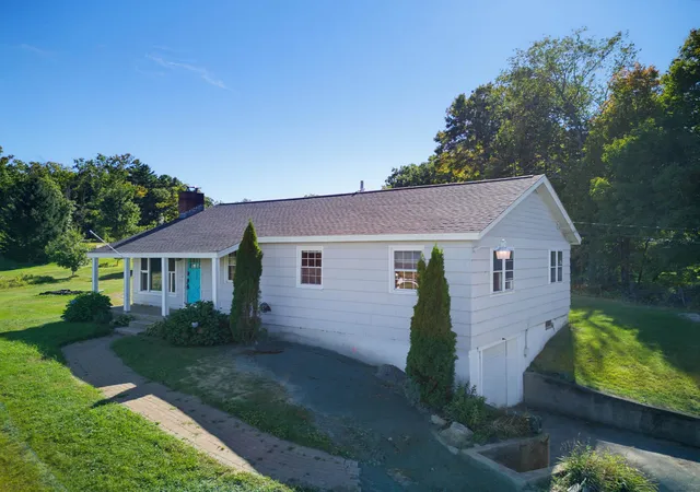 Photo 1 of Single family home for sale at 245 Buck St, Pembroke, NH 03275 | MLS# 5110361 | Listing updated on 2026-09-24