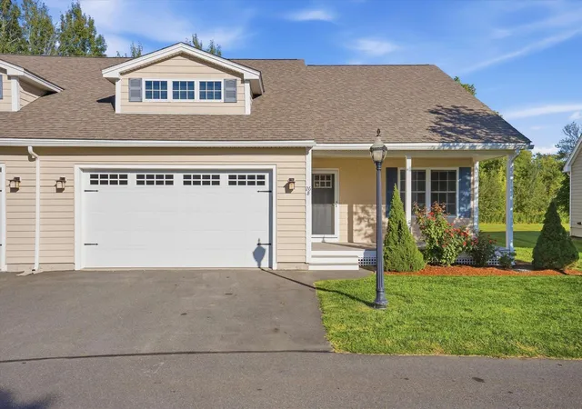Photo 1 of Sale Pending at 26 Weymouth Ct #B, Hudson, NH 03051 | MLS# 5110391 | Listing updated on 2026-10-06