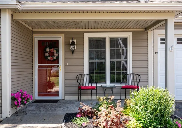 Photo 2 of Condo for sale at 30 Fitts Farm Dr, Durham, NH 03824 | MLS# 5110403 | Listing updated on 2026-09-22