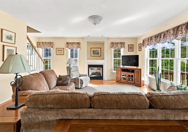 Photo 3 of Condo for sale at 30 Fitts Farm Dr, Durham, NH 03824 | MLS# 5110403 | Listing updated on 2026-09-22