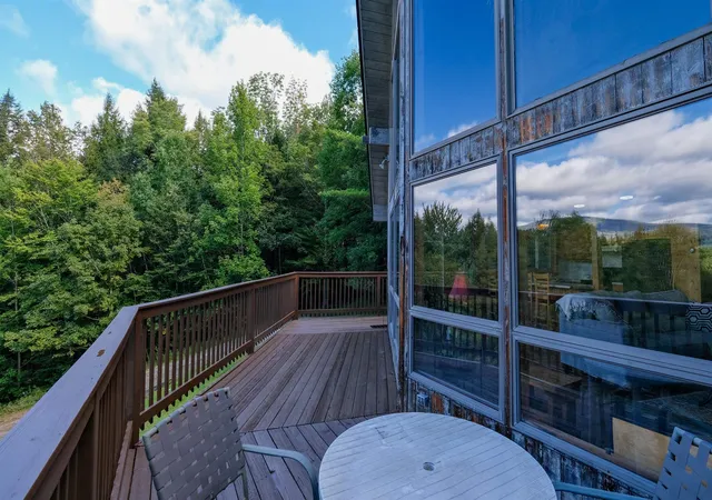 Photo 3 of Single family home for sale at 350 Bixby Rd, Ludlow, VT 05149 | MLS# 5110410 | Listing updated on 2026-10-17