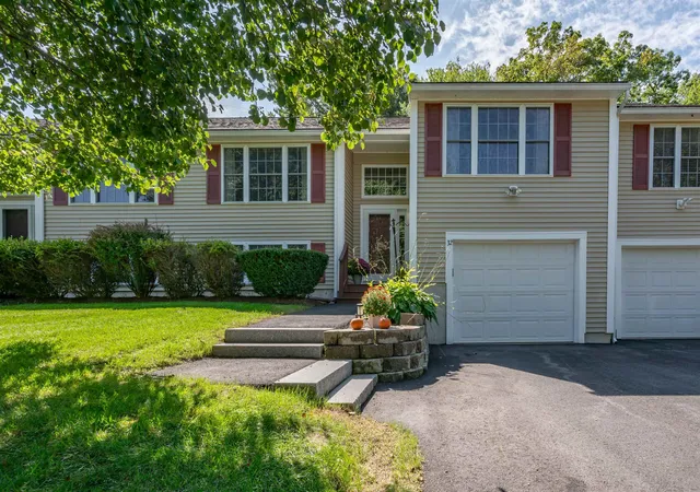 Photo 2 of Townhouse for sale at 32 Forrest St, East Hampstead, NH 03826 | MLS# 5110491 | Listing updated on 2026-10-15