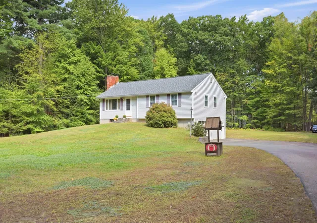 Single family home for sale at 62 Royal Range Rd, Sandown, NH 03873 | MLS# 5110497