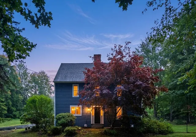 Photo 1 of Single family home for sale at 1488 Hatfield Rd, Contoocook, NH 03229 | MLS# 5110506 | Listing updated on 2026-09-20