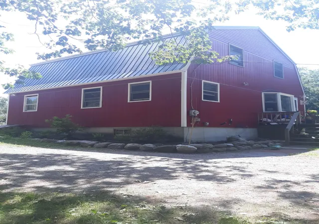 Photo 1 of Single family home for sale at 207 Marlow Hl Rd, Marlow, NH 03456 | MLS# 5110550 | Listing updated on 2026-10-21