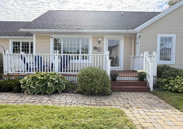 Photo 3 of Single family home for sale at 15 Griswold Dr, Rutland City, VT 05701 | MLS# 5110553 | Listing updated on 2026-10-20