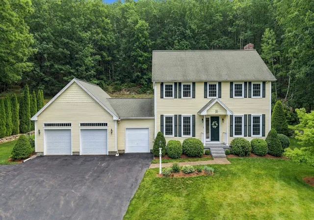 Single family home for sale at 10 Winding Valley Rd, Hollis, NH 03049 | MLS# 5110586