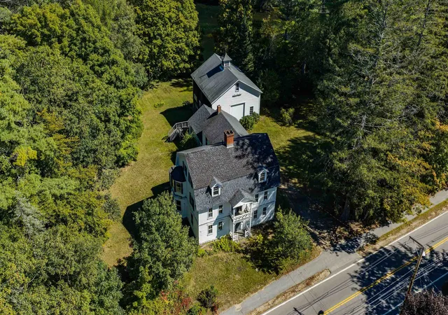 Photo 1 of Single family home for sale at 166 Main St, New Hampton, NH 03256 | MLS# 5110590 | Listing updated on 2026-09-18